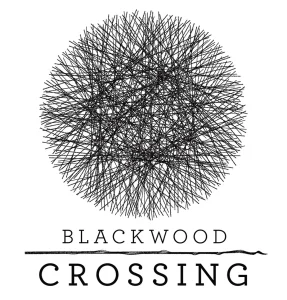 Logotipo de Blackwood Crossing