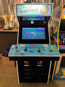 Logotipo de The Simpsons Arcade Game